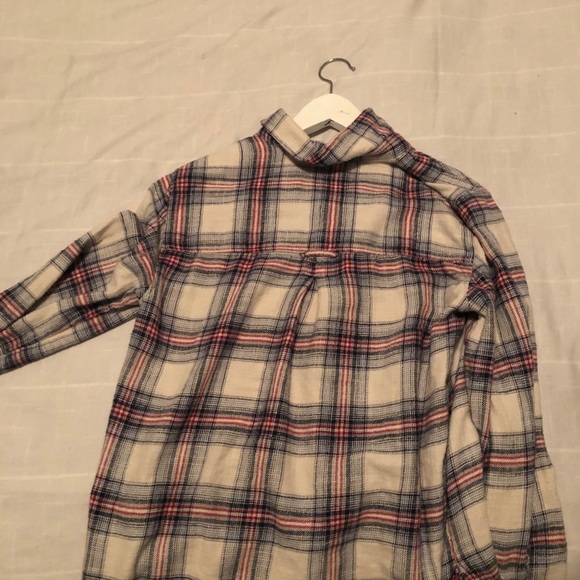 american eagle boyfriend flannel - Picture 2 of 4
